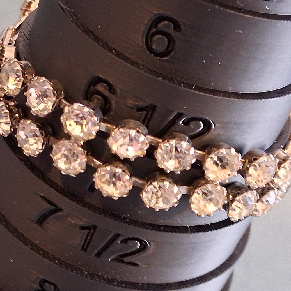 Weiss Rhinestone Bracelet - Picture 4 of 5